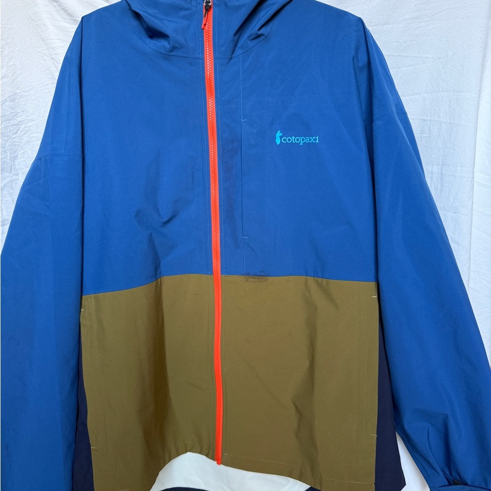 Cotopaxi men’s Raincoat in Blue and Brown XXL